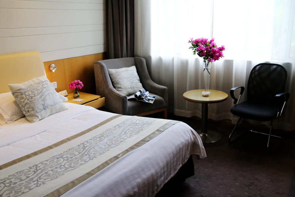 อินเตอร์เนชั่นแนล คอนเฟอเรนซ์ โฮเต็ล หนานจิง Hotel นานกิง ห้อง รูปภาพ