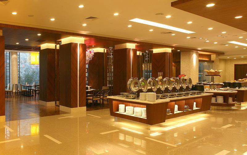 อินเตอร์เนชั่นแนล คอนเฟอเรนซ์ โฮเต็ล หนานจิง Hotel นานกิง ภายนอก รูปภาพ